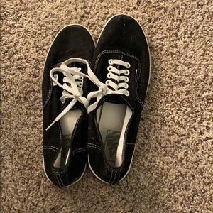Black Vans